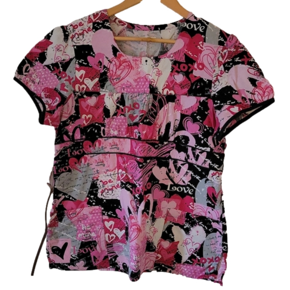 SCRUB TOP UNIFORM